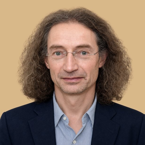 Prof. Pavel Jungwirth, CSc., DSc.