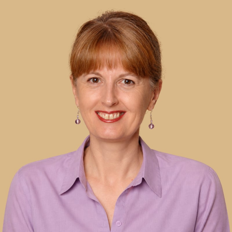 Dr Linda Evans