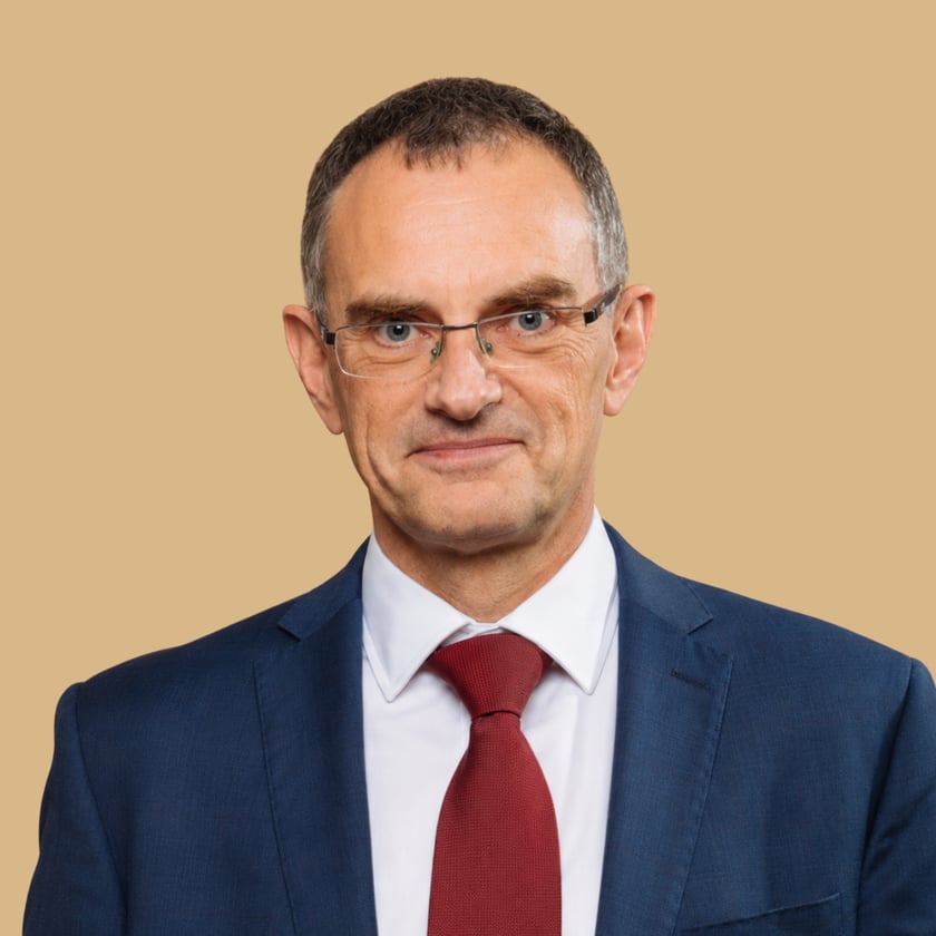 prof. Tomáš Jungwirth, Ph.D.