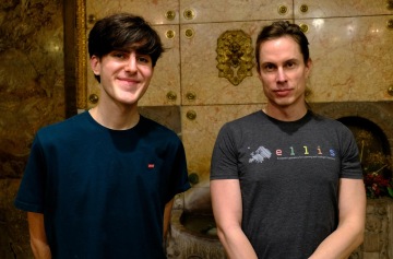 Mikolov & Boháček: O budoucnosti neuronových sítí a vyhledávání