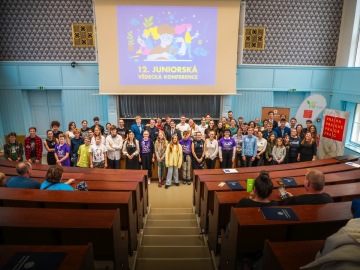 Nadace Neuron podpořila Juniorskou vědeckou konferenci a splní vědecký sen