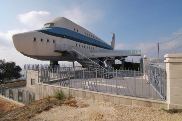 Vypravit se za domy „bohatých chudých“ právě do Libanonu byl dobrý nápad