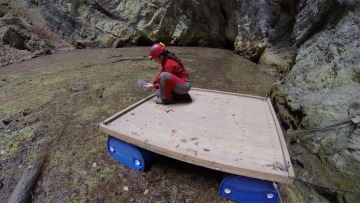 Expedice Neuron - Průzkum hranické propasti 2015